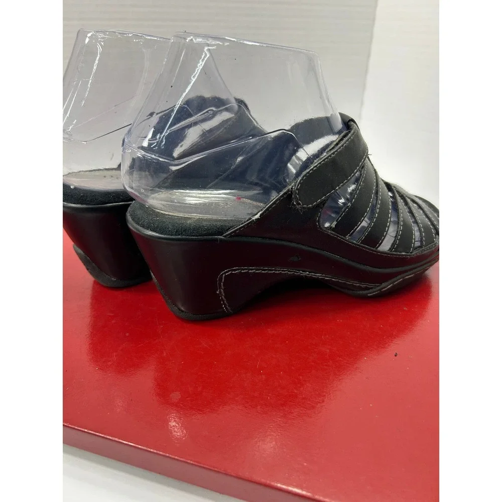 G.H. Bass Milly Caged Wedge Sandals 5.5M Black Contrast Stitch Comfort Classic